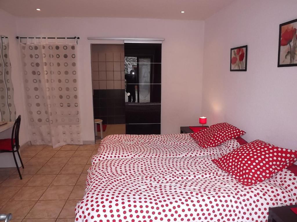 Albon Chambres D'Hotes- Le Pre Aux Anes الغرفة الصورة